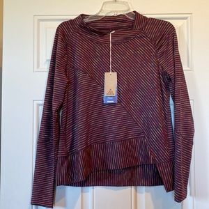 Prana Woman’s Alicia Pullover Top